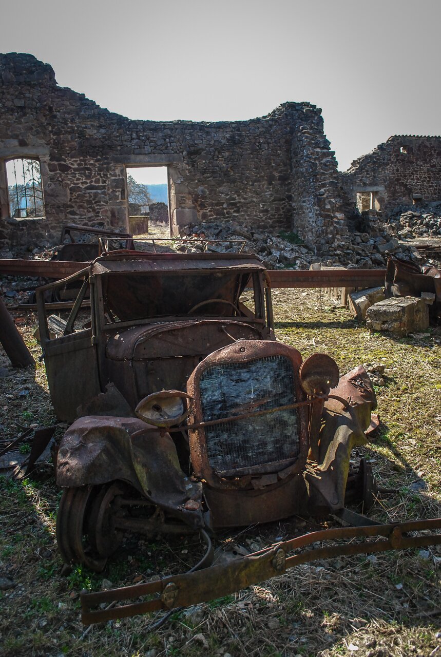 France - Oradour-sur-Glane - Photo 15