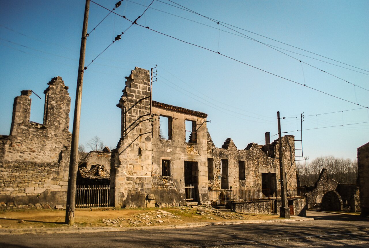 France - Oradour-sur-Glane - Photo 9