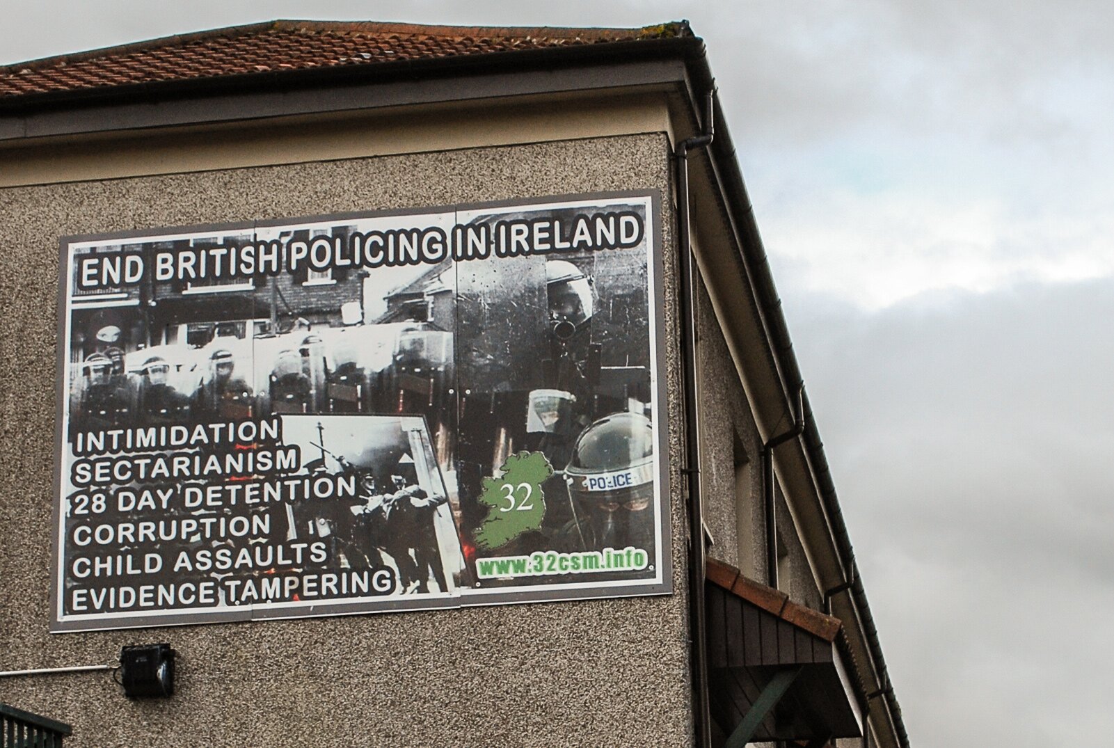 Irlande du Nord - Derry - The Bogside - Photo 23