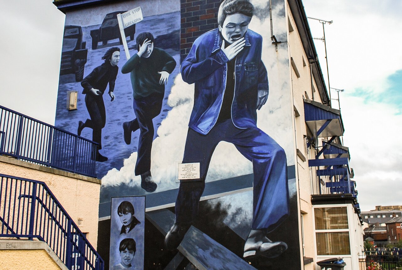 Irlande du Nord - Derry - The Bogside - Photo 3