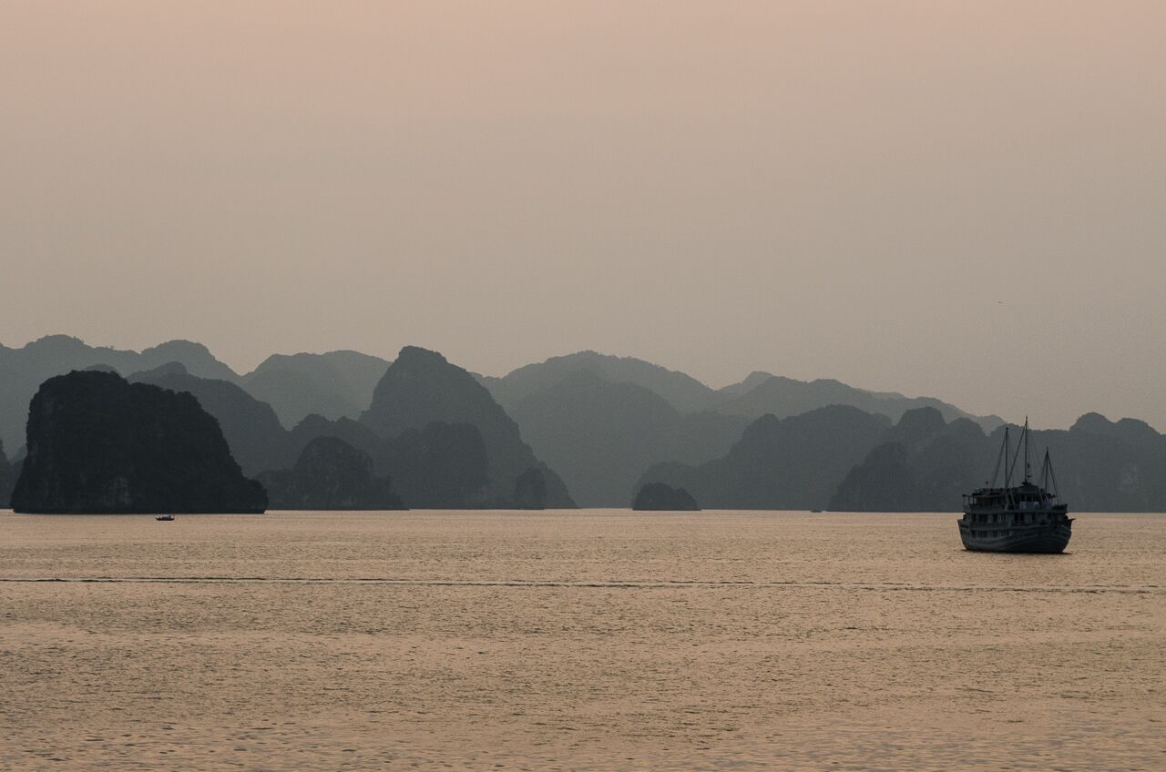 Vietnam - Baie de Ha Long - Photo 4